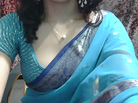 Chat XXX en directo de Adorable_Ayesha
