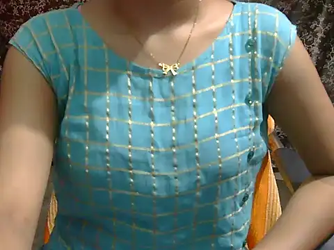 Adorable_AyeshaのライブXXXチャット