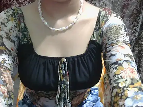 Adorable_Ayesha Chat XXX in diretta