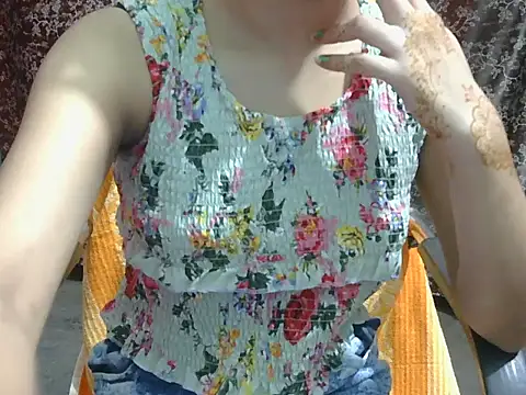 Adorable_Ayesha Chat XXX in diretta
