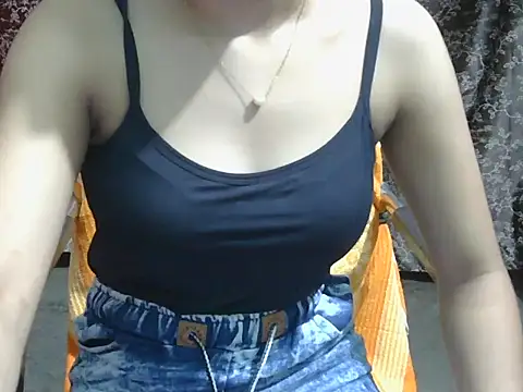 Czat XXX na żywo – Adorable_Ayesha