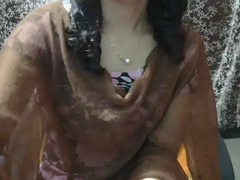 Chat +18 de Adorable_Ayesha ao vivo
