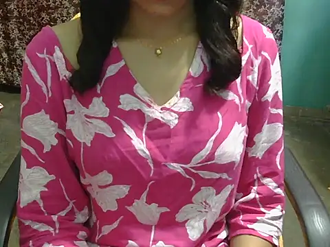 Chatroom XXX en direct de Adorable_Ayesha