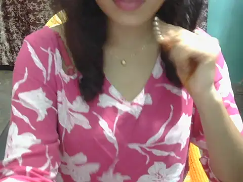 Chatroom XXX en direct de Adorable_Ayesha