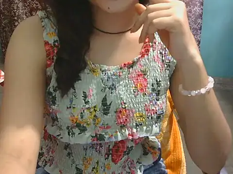 Adorable_Ayesha 即時 XXX 聊天