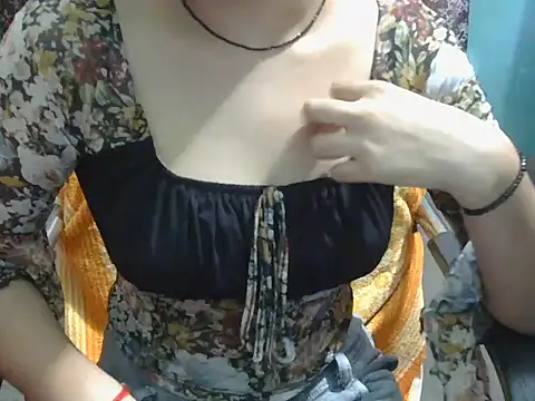 Adorable_Ayesha Chat XXX in diretta