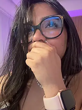 Chatroom XXX en direct de Michelle_Zoe