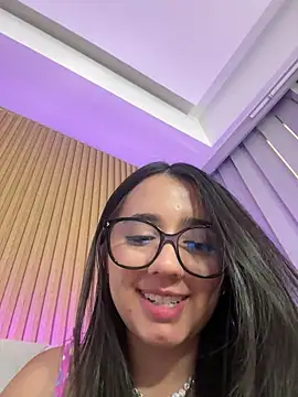 Онлайн чат XXX Michelle_Zoe