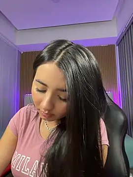 Michelle_Zoe Live XXX-chat