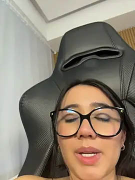 Chat XXX en directo de Michelle_Zoe