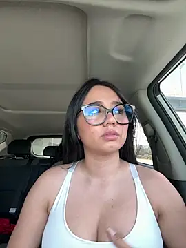 Michelle_Zoe Live XXX-Chat