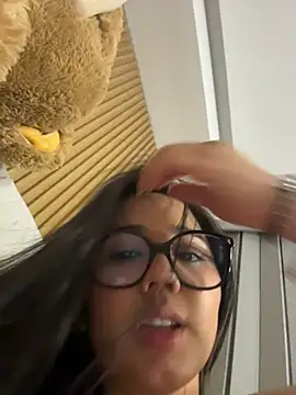 Michelle_Zoeのウェブカメラショー