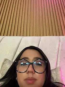 Michelle_Zoe Chat XXX in diretta