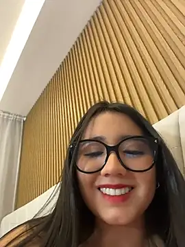 XXX chat uživo modela Michelle_Zoe