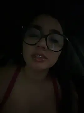 XXX chat uživo modela Michelle_Zoe