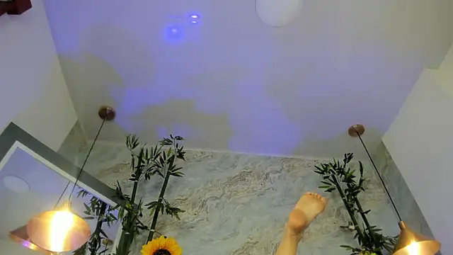 Онлайн чат XXX LittleeJaz