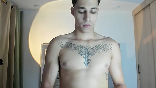 orionblaze69_ Show Webcam