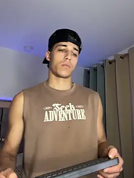 orionblaze69_: διαδικτυακό σόου στην κάμερα