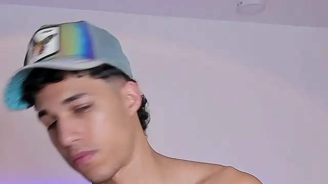 Show modela orionblaze69_ na web-kameri