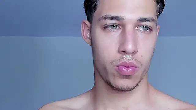 โชว์เว็บแคมของ orionblaze69_