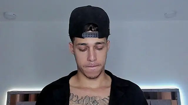 orionblaze69_'s Webcam Show