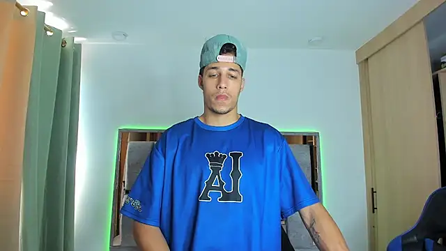 Chat XXX ao vivo de orionblaze69_
