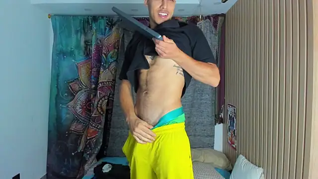 Pokazy przed kamerką – orionblaze69_