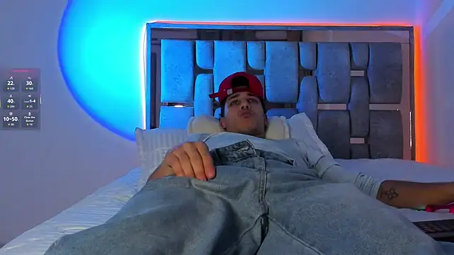 orionblaze69_: вебкам-шоу