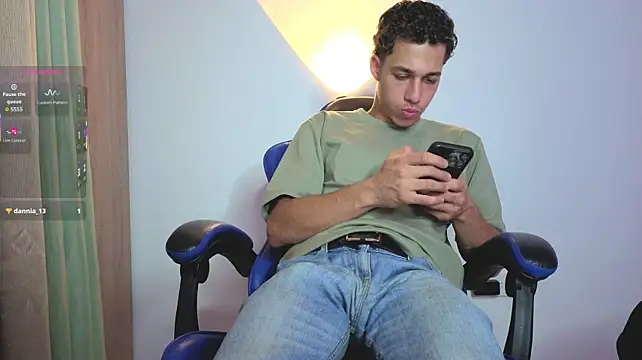 orionblaze69_'s Webcam Show