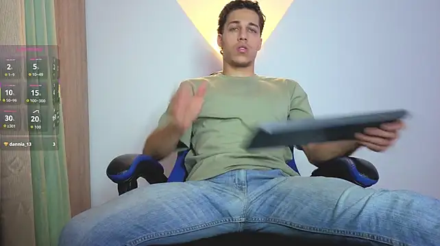 orionblaze69_'s Webcam Show