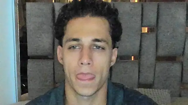 הופעת וובקאם של orionblaze69_