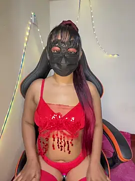 Ariana__Marie Show Webcam