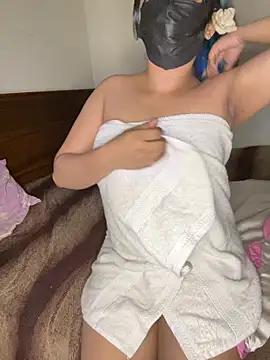 Ariana__Marie webcam show