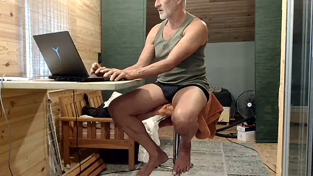 Dad-XL – Kamerová šou