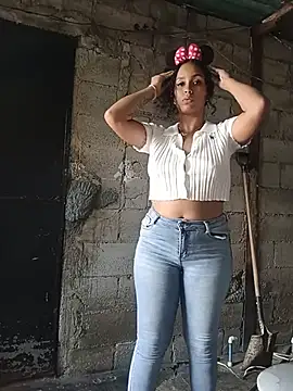 Show de webcam de Tu-Diablita_Caliente