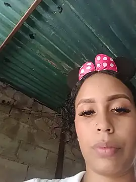 Pertunjukan Kamera Web Tu-Diablita_Caliente