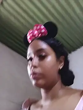 Tu-Diablita_Caliente webcam show