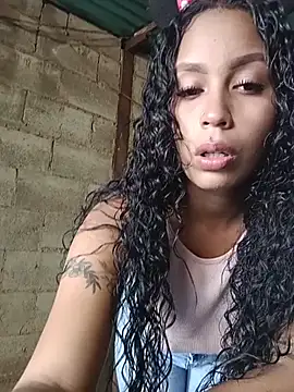 Webkamerová show Tu-Diablita_Caliente