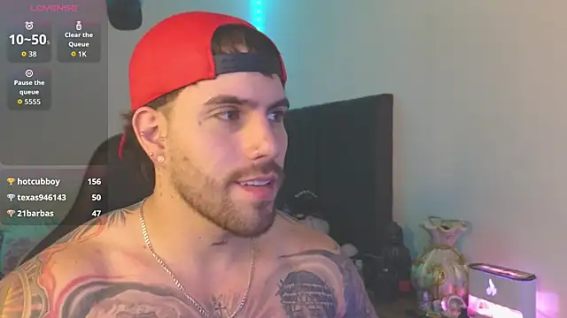 Webkamerová show Ades_Lowe