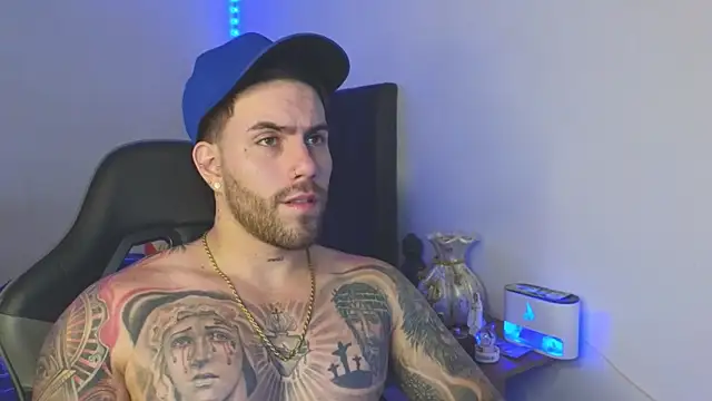 Ades_Lowe Show Webcam