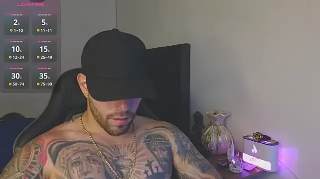 Show de Ades_Lowe na webcam