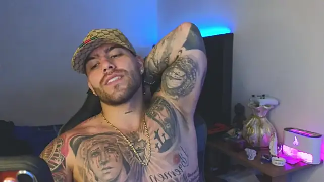 Ades_Lowe Show Webcam