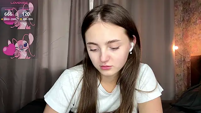 Chat XXX en directo de LoraDavi