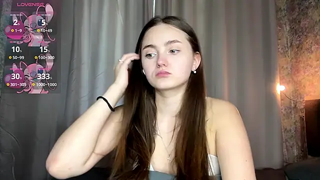 LoraDavi's Live XXX Chat