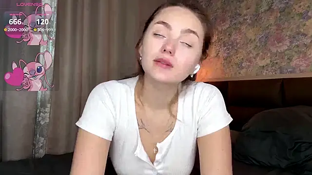 Chat XXX ao vivo de LoraDavi