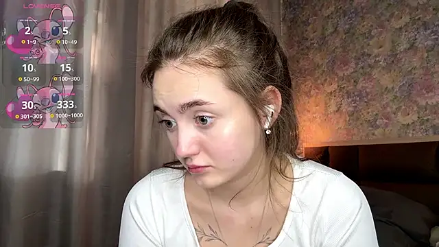 LoraDavi XXX чат на живо