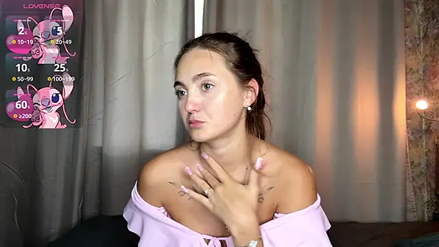 LoraDavi's Live XXX Chat
