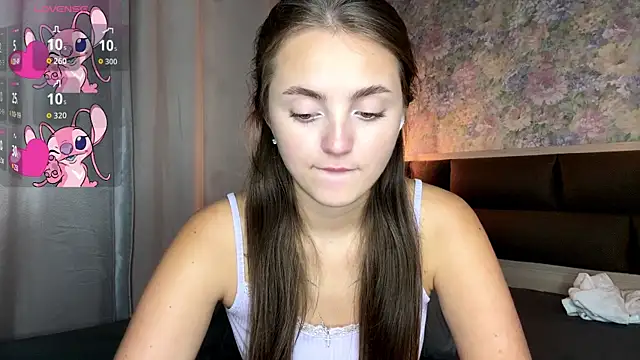 LoraDavi's Live XXX Chat