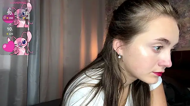 LoraDavi's Live XXX Chat