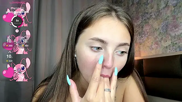LoraDavi's Live XXX Chat